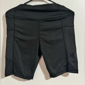 Lg Black Biker Shorts!